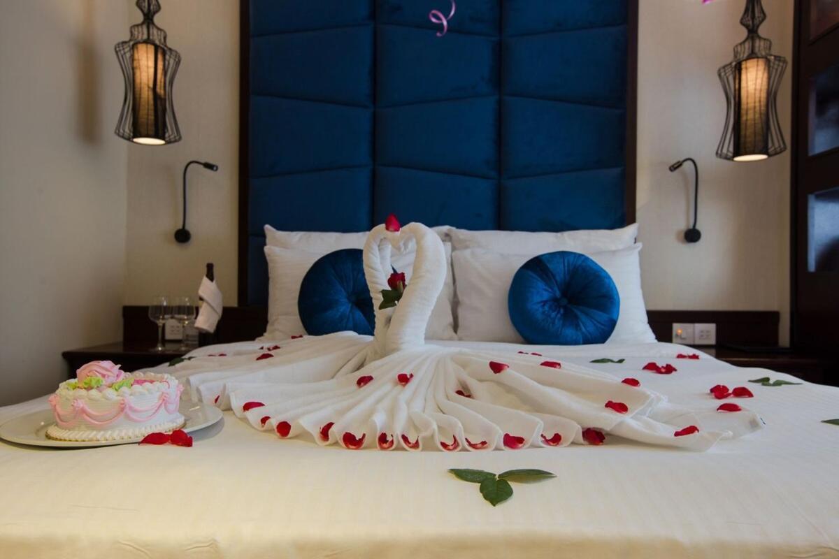 ฮานอย เทรนดี โฮเต็ล แอนด์ สปา Hotel ภายนอก รูปภาพ