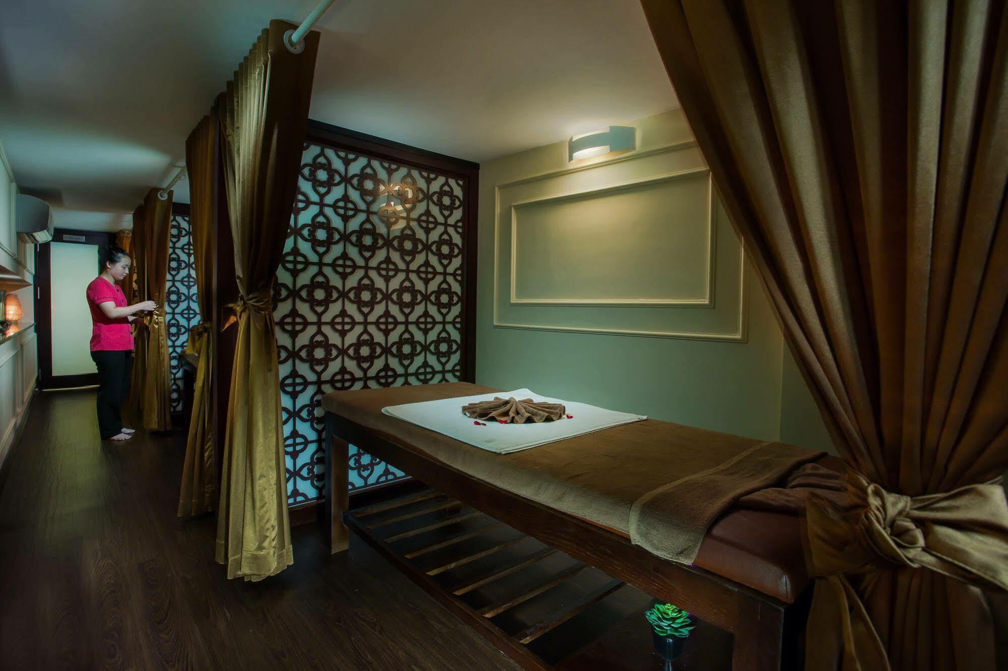 ฮานอย เทรนดี โฮเต็ล แอนด์ สปา Hotel ภายนอก รูปภาพ