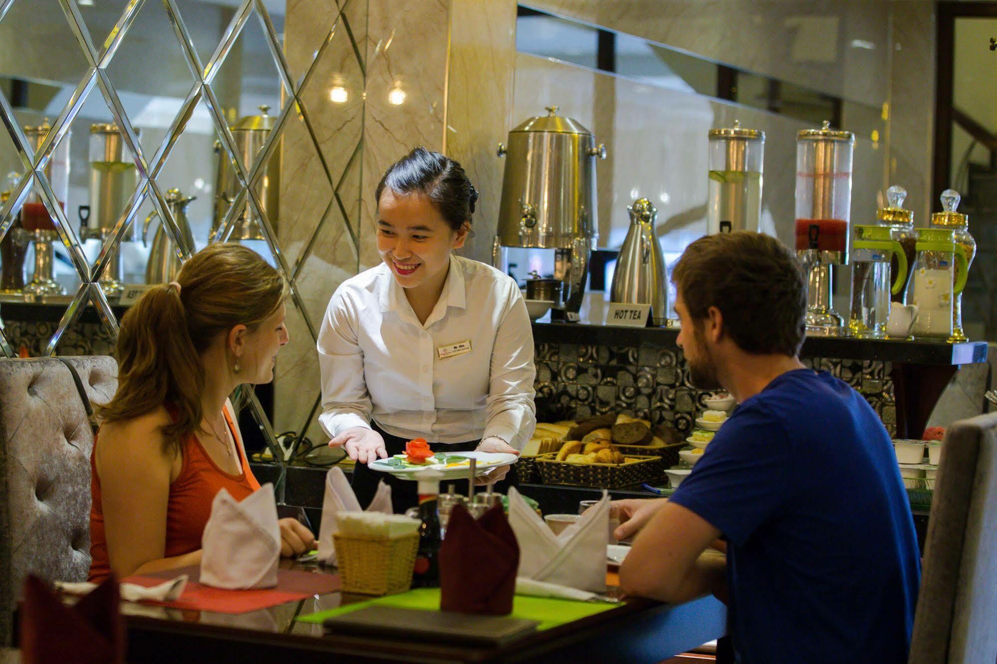ฮานอย เทรนดี โฮเต็ล แอนด์ สปา Hotel ภายนอก รูปภาพ